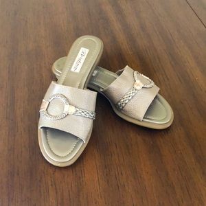 Brighton Jive slippers Size 7.5 M Style 311